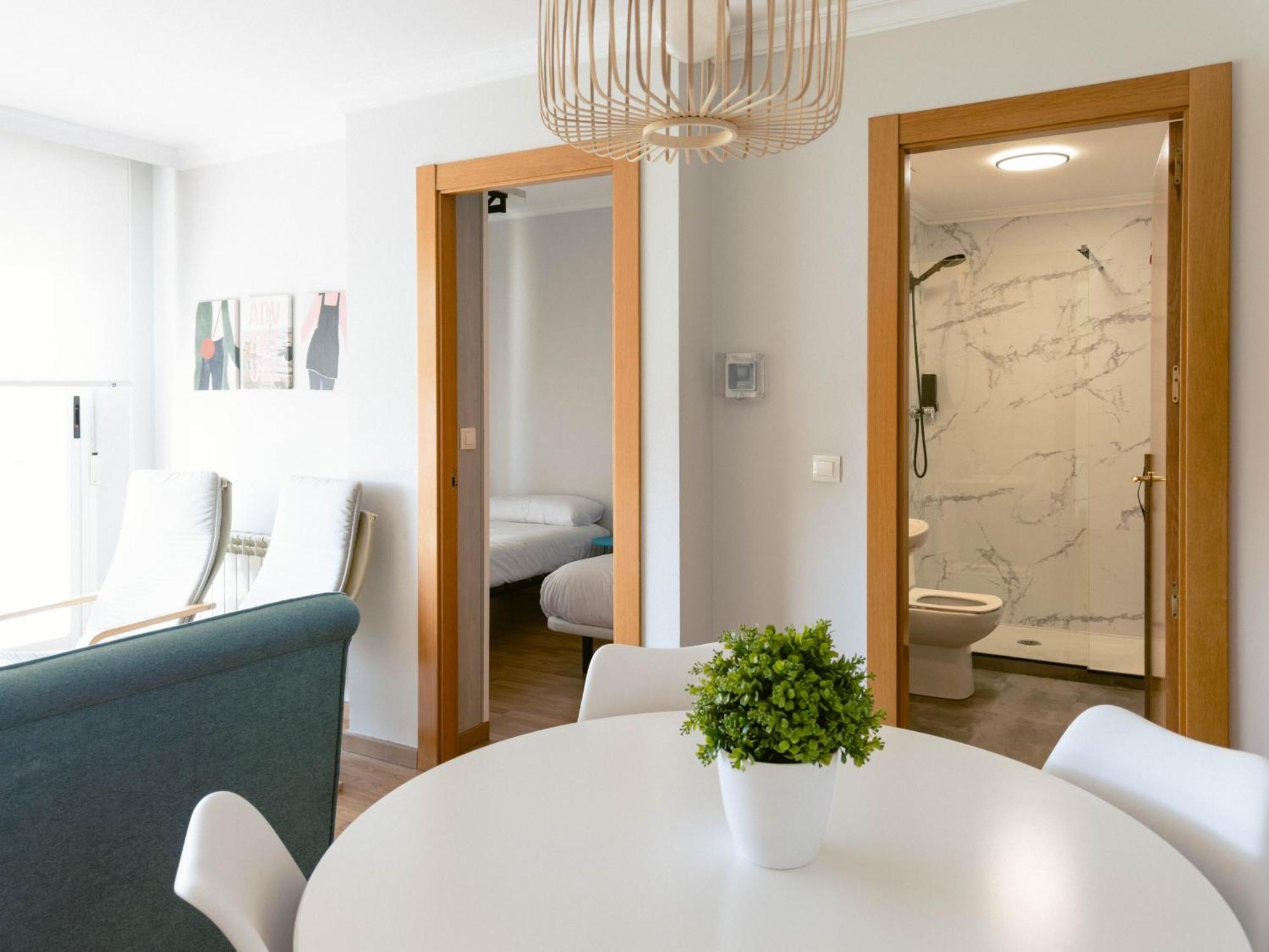 Espectacular Atico De 2 Dormitorios Con Garaje Y Terraza Privada De 30 M2 Albacete Exteriör bild